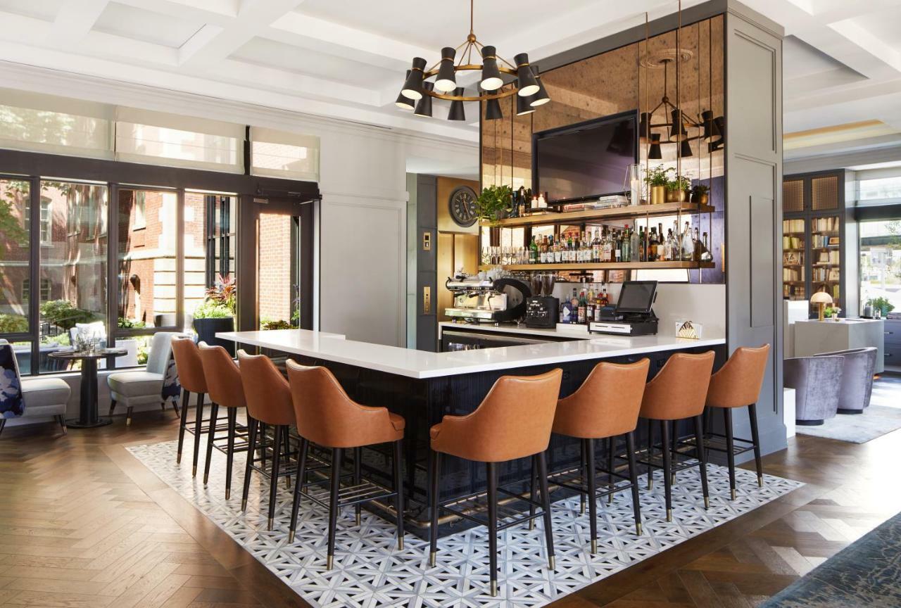 فندق ذا ويتني بوسطن المظهر الخارجي الصورة The bar at the hotel
